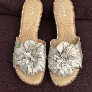 Brand New Born Avita Wedge Sandal